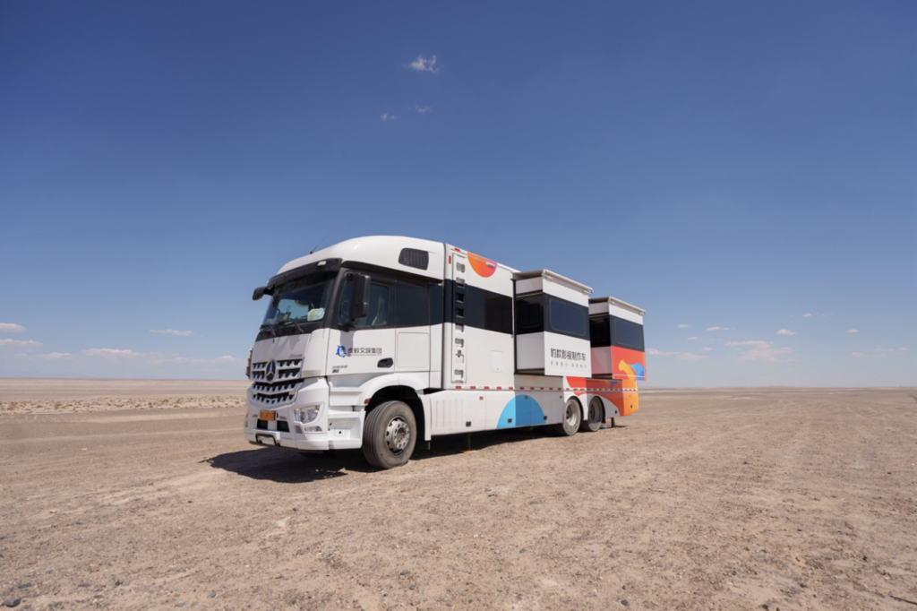 Efficient Film and Television Production Vehicle from China Wins IFIA Award at the Geneva International Exhibition of Inventions