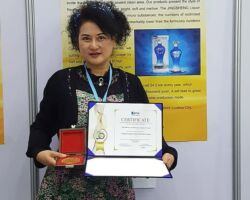 Inventor: JINSHENG LUZHOU Liquor Industry Co., Ltd Invention: Original Ecological Cellared JINSHENG Liquor Nationality: Chinese Inventor: JINSHENG LUZHOU Liquor Industry Co., Ltd Invention: Original Ecological Cellared JINSHENG Liquor Nationality: Chinese