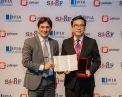 IFIA Invention Award Goes To: HONG KONG POLYTECHNIC UNIVERSITY - Invention: Smart indoor farming system - Nationality: Hong Kong IFIA Invention Award Goes To: HONG KONG POLYTECHNIC UNIVERSITY - Invention: Smart indoor farming system - Nationality: Hong Kong
