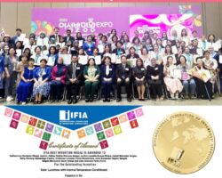 IFIA Medal Awarded to Guillermina Norberta Hinojo Jacinto, Hellen Felicia Blancas Amaya, Isulina Luzmila Roque Rivera, Isabel Menacho Vargas, Betty Brítany Samaniego Castro, Sinforosa Lourdes Poma Henostroza, John Alexander Taquio Yangali, Magda Marianella Tazzo Tomas and Zara Graciela Pablo Ricra, from Peru, for the Invention “Solar Lunchbox with Internal Temperature Conditioned”